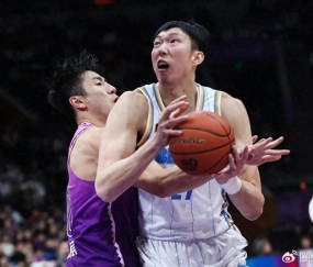 不提徐杰，不提胡明轩！周琦公开夸两后卫，赵睿首选不是北京队|赵继伟|新疆|北京首钢|新疆男篮|NBL_新浪体育_新浪新闻