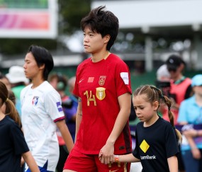 足彩推荐-足球报：李晴潼用两粒进球完成救赎，她在东京奥运会失误+染红